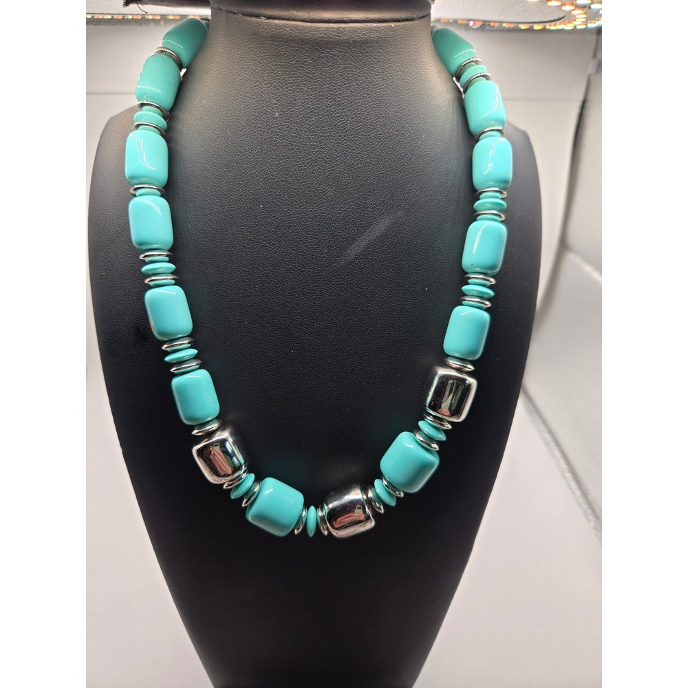 Turquoise Color Blue Silver Tone Chunky Beaded Statement Necklace 18 Inch